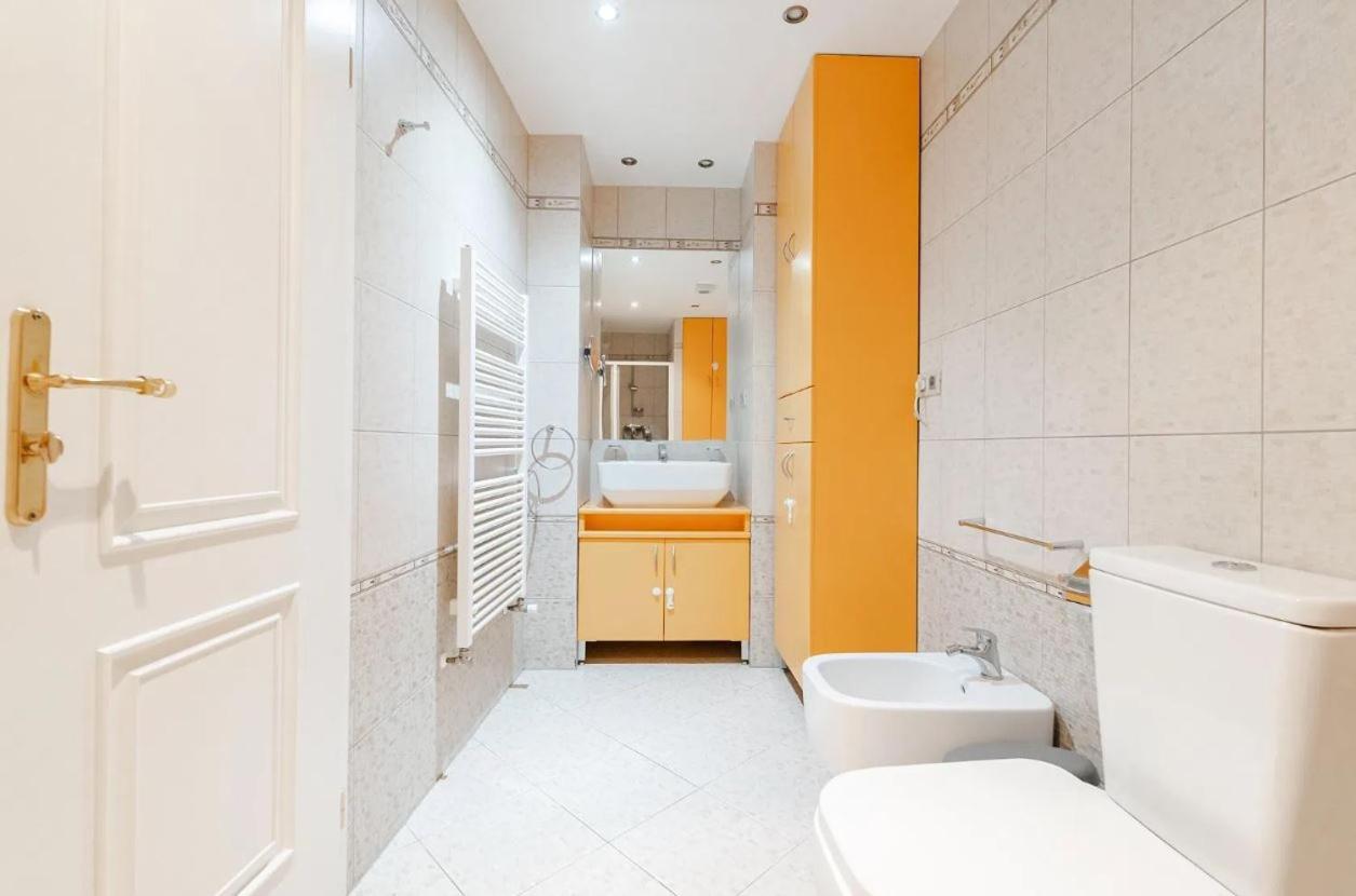 Wishlist Old Residences - Hastalska Apartment